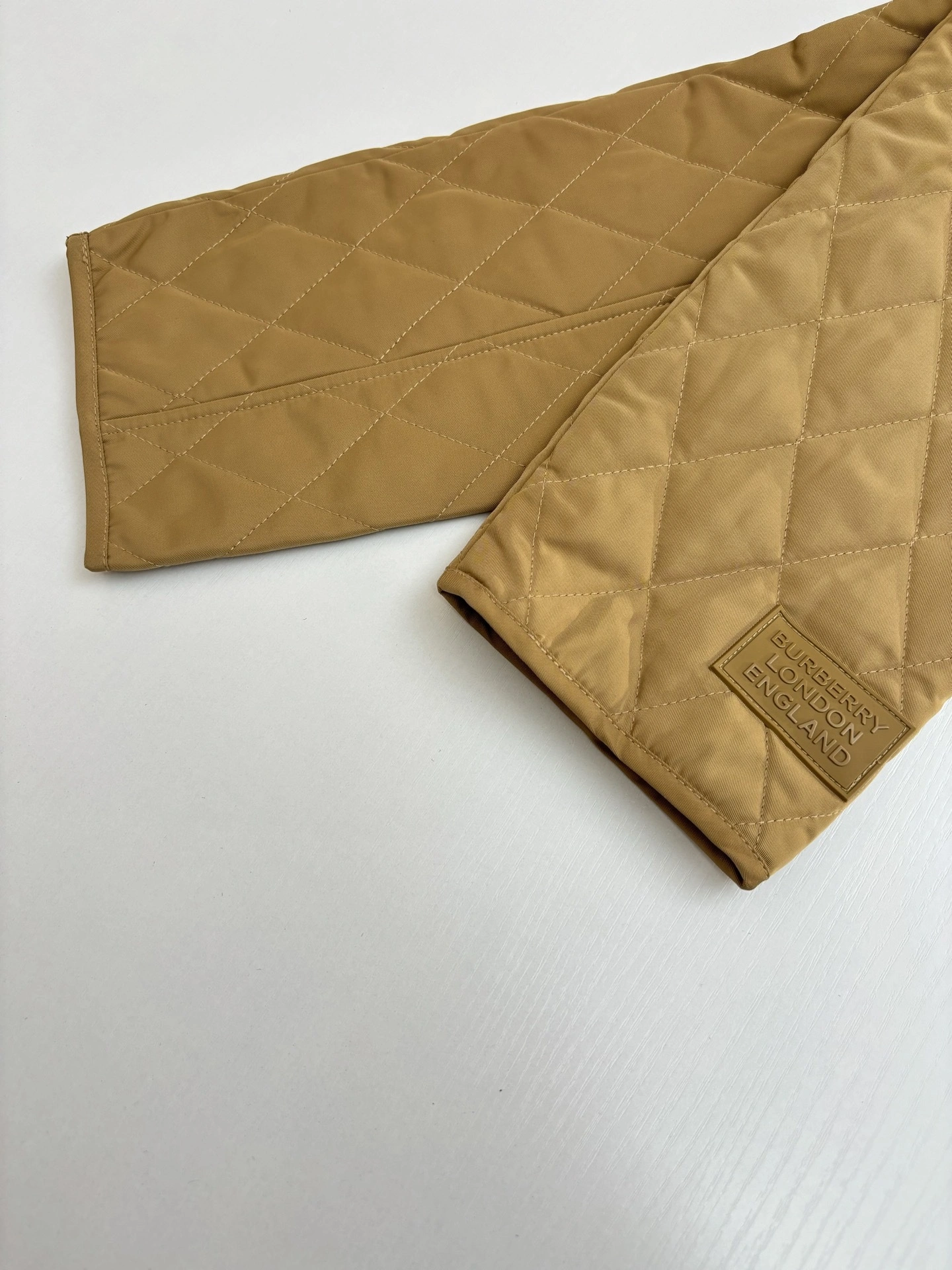 wg.luxury- 2ur25rry item:E-F363G2640